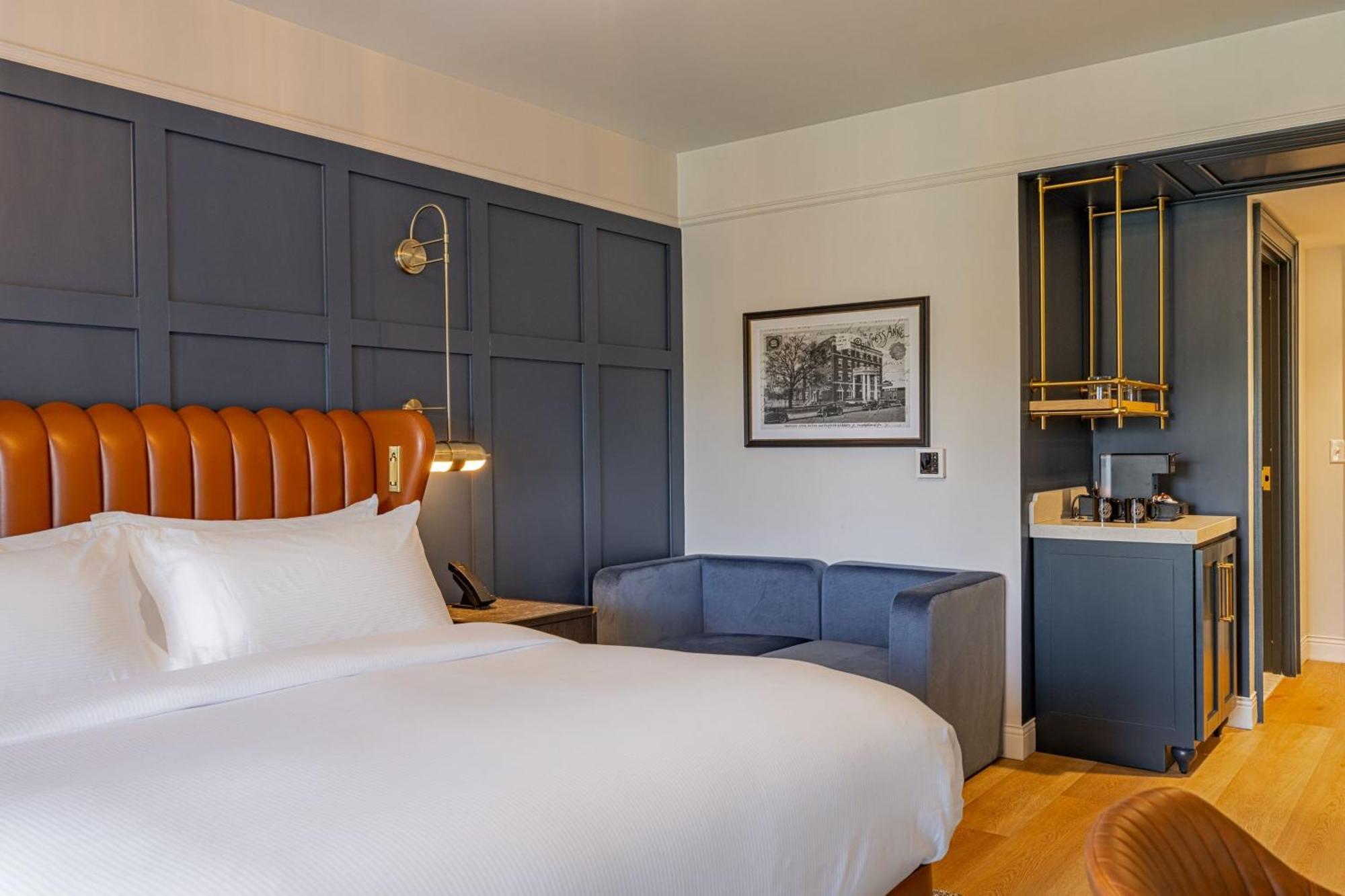 The Publisher, Downtown Fredericksburg, A Tribute Portfolio Hotel Bagian luar foto